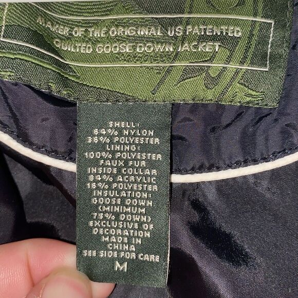 Eddie Bauer Women's Essential Goose Down Vest Black Size Medium - Picture 7 of 10